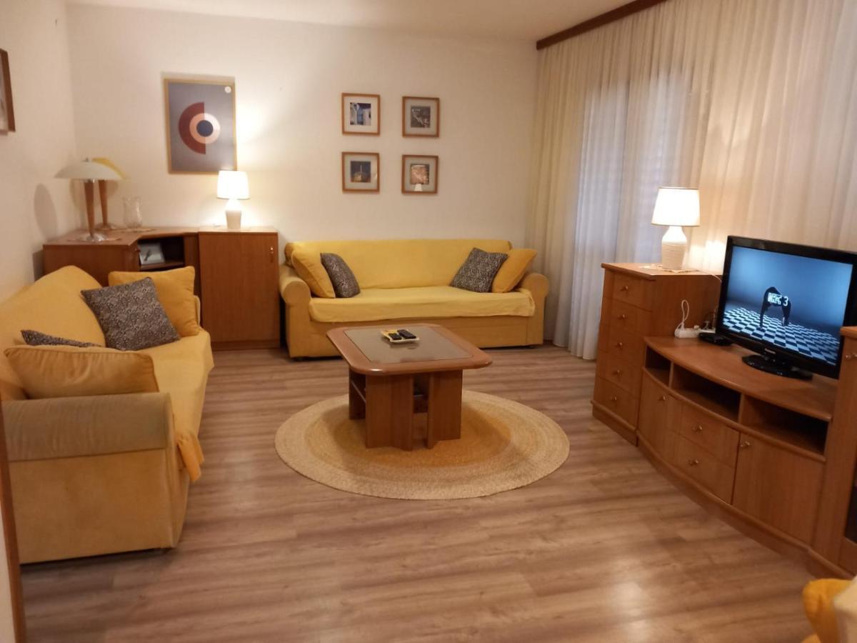 Olivia Apartment
